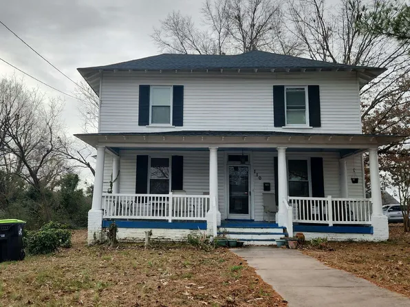 110 Franklin St, South Hill, VA 23970