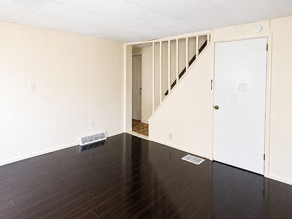 2nd image of 327 7th Ave