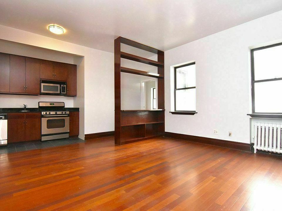 1st image of 24 W 125th St APT 31