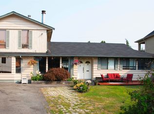 8660 Bairdmore Cres, Richmond, BC V7C1M7