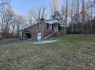 1538 Wesley Chapel Rd #A, Lexington, VA 24450