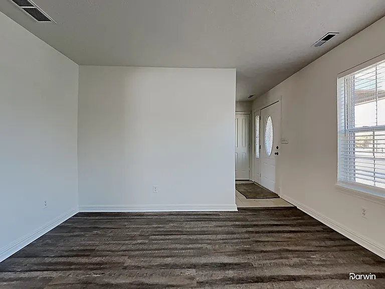 7840 Daylily Dr — Photo 5