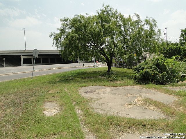 1st image of 103 Carle Ave