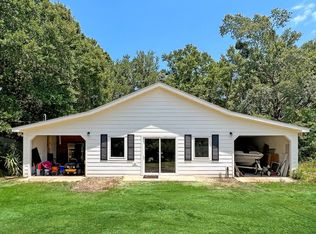 15698 Danne Rd, Fairhope, AL 36532