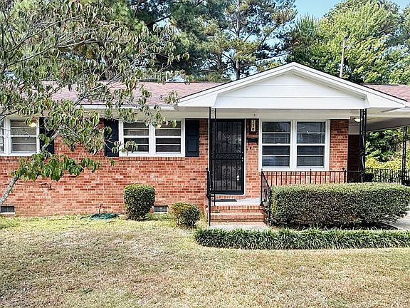 2nd image of 718 Dwain Dr