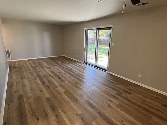 2nd image of 7322 Noble St #3-1