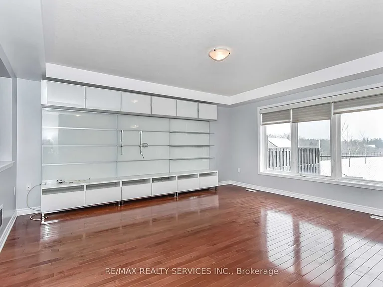 48 Fletcher Cir — Photo 10