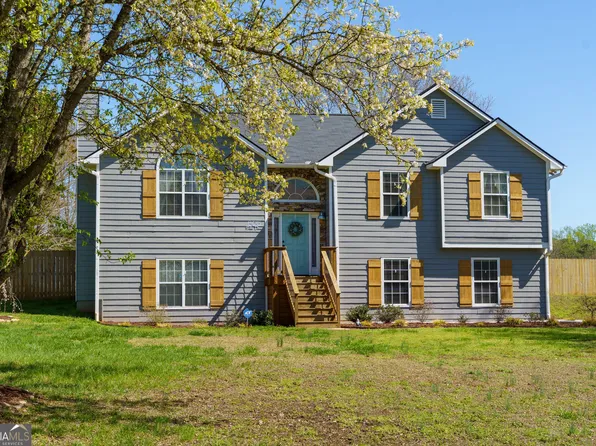 8015 Estee Dr, Cumming, GA 30028