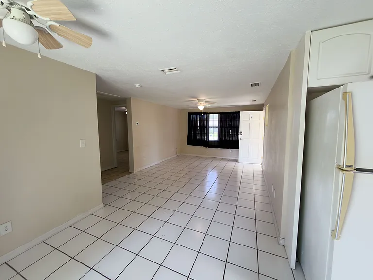 519 Lafayette St — Photo 15