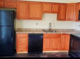 2402 Walnut Ridge Est, Pottstown, PA 19464