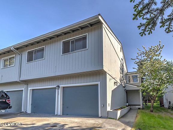 5th image of 1804 Parkside Dr