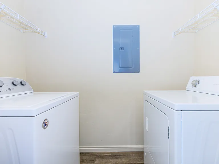 2 Bedroom 2 Bathroom Corner 2 Bedroom 2 Bathroom Corner
