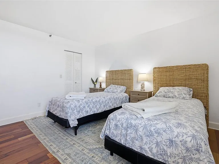 17900 Gulf Blvd #12C — Photo 28