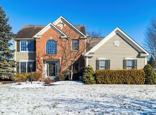 3450 Heritage Oaks Dr, Hilliard, OH
