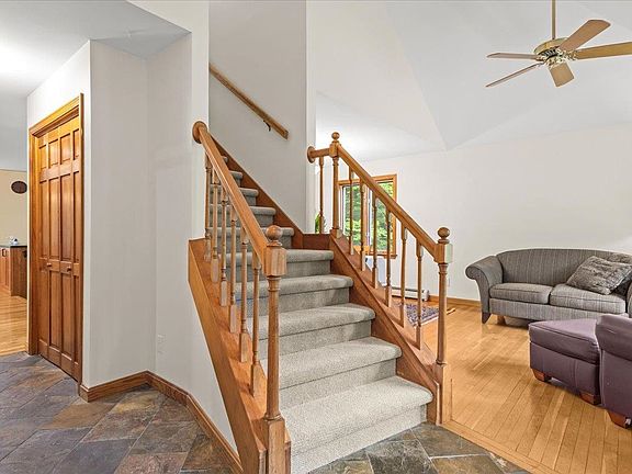 2nd image of 14 Beechwood Lane