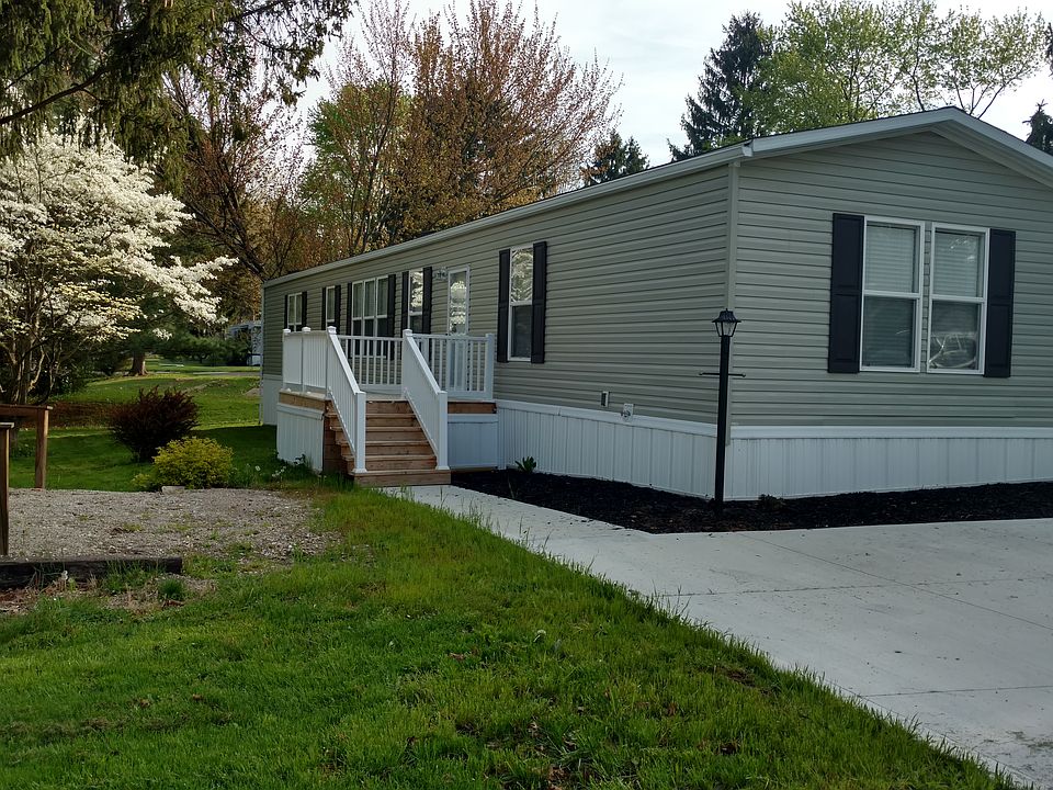 2nd image of 4400 Melrose Dr Lot 55