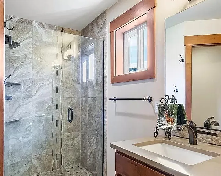 351 Dakota Heights Dr — Photo 17