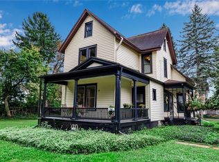 54 Whaley Ave, East Aurora, NY 14052