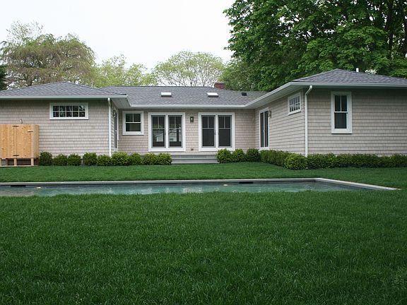 2nd image of 9 Cedar Ct