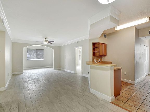 3rd image of 9849 Baywinds Drive #8101