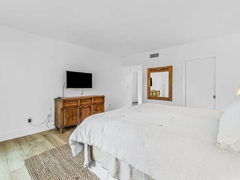 13334 Polo Club Rd #206 — Photo 34