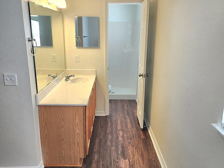 7147 High Bluff Rd — Photo 10