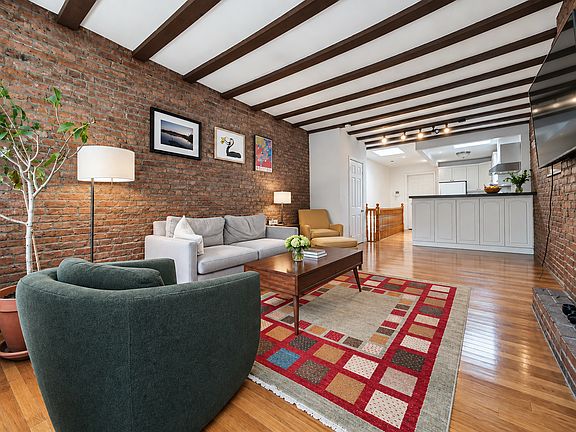 5th image of 349 W 30th St APT 2