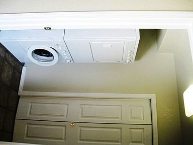 3rd image of 202 Turner St APT C