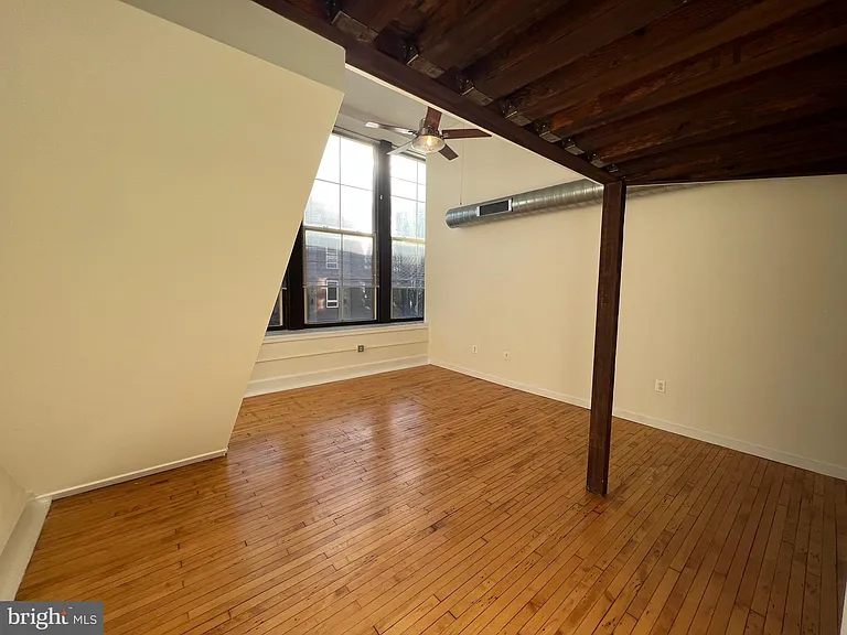 1201 Fitzwater St #15-207 — Photo 7