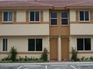 1952 Hibiscus Ln, Riviera Beach, FL 33404