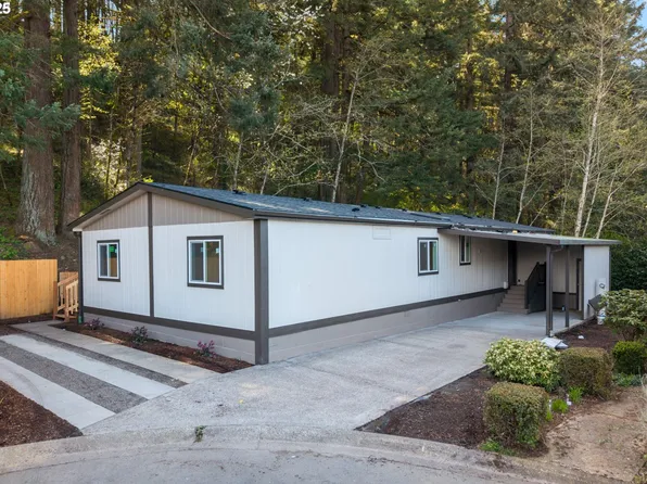 16000 SE Powell Blvd Unit 34, Portland, OR 97236