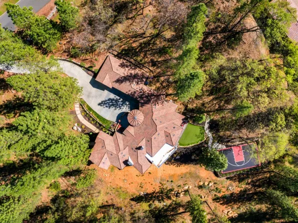 1240 Forest View Dr, Meadow Vista, CA 95722