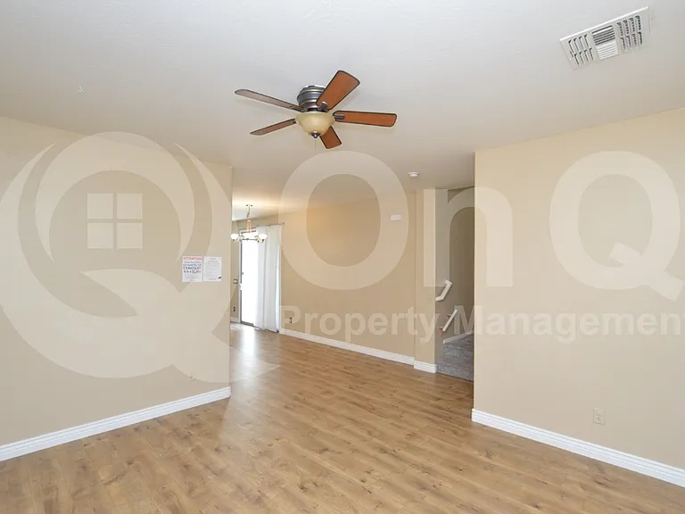 4249 E Santa Fe Ln — Photo 9