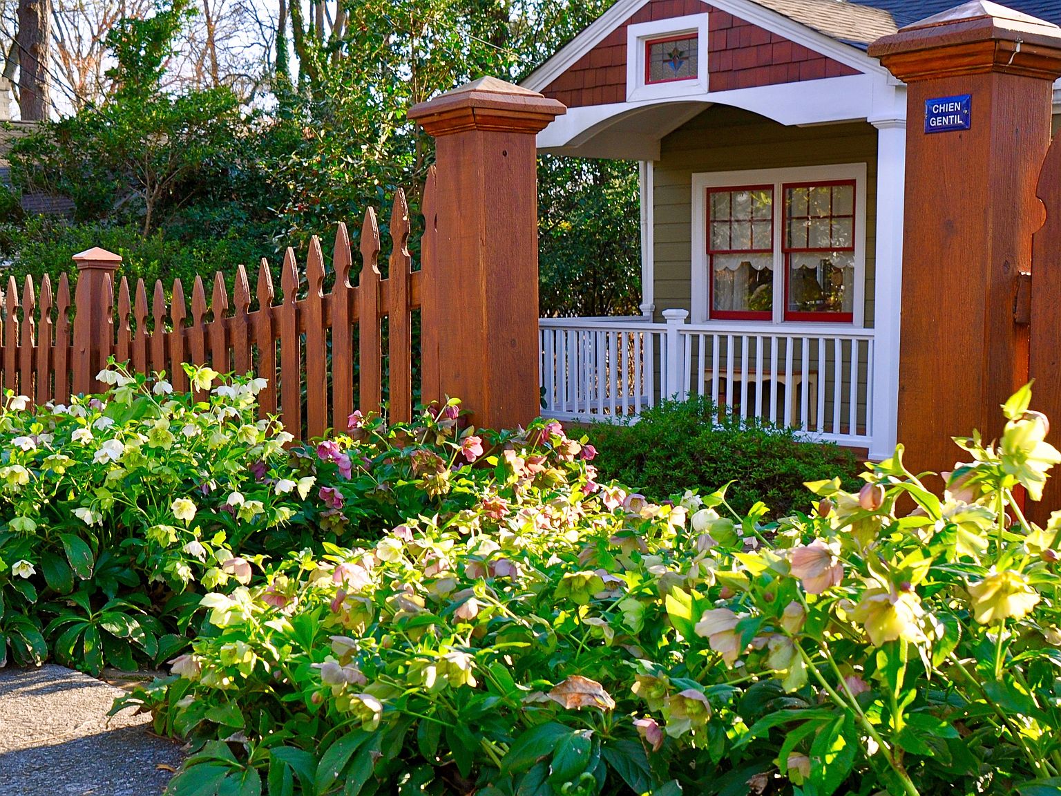 クロード・モネ、GARDEN HOUSE ON THE BANKS OF THE Andruw Jones' massive Gwinnett home now selling for just $3.5M
