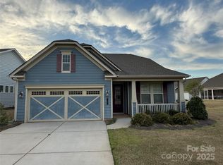 7581 Short Putt Ct, Charlotte, NC 28215