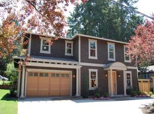 920 Oak Ter, Lake Oswego, OR 97034