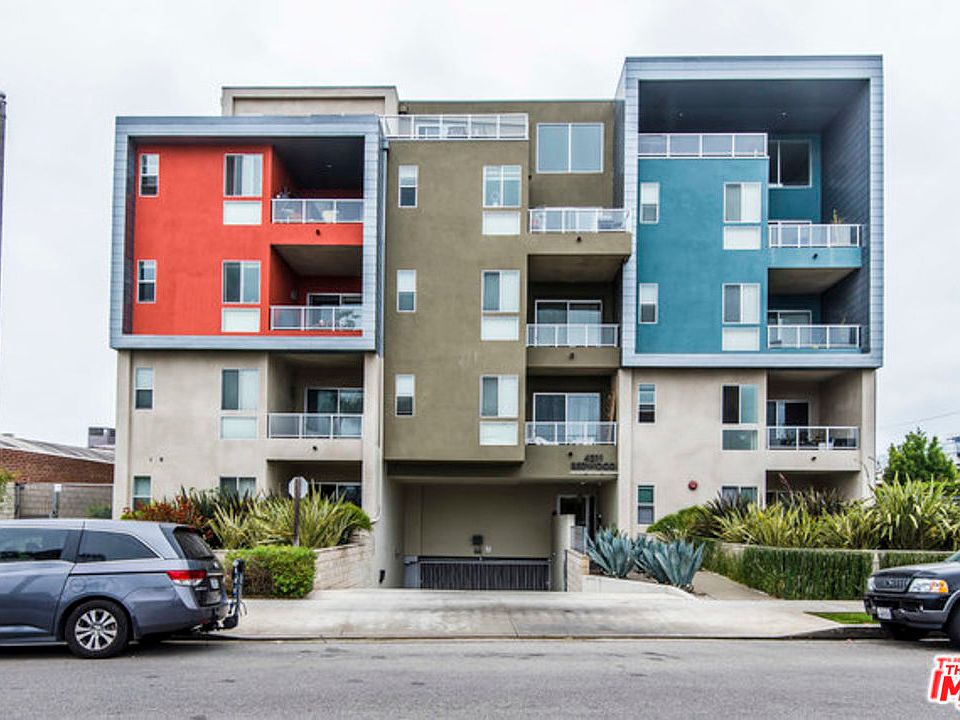 1st image of 4211 Redwood Ave Unit 304