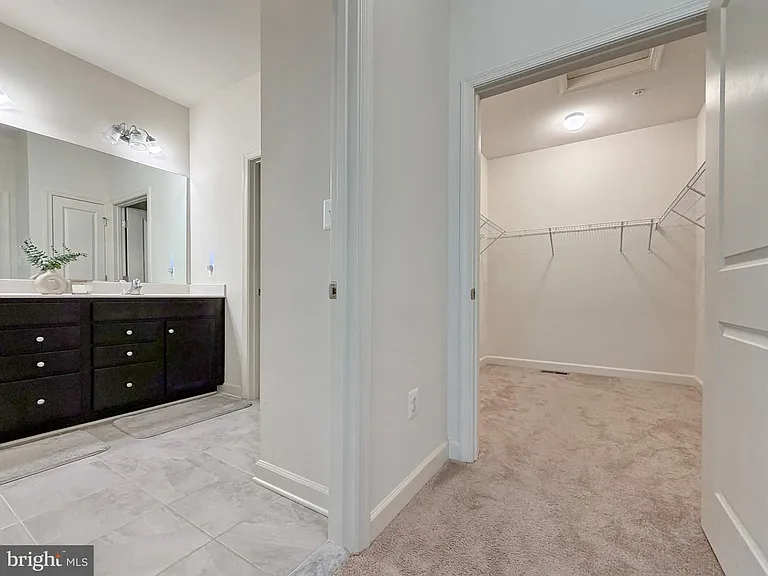 306 Buckeye Cir — Photo 39
