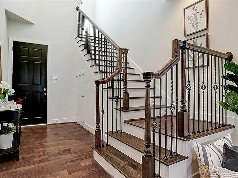8808 Hollister Pine Ct — Photo 3