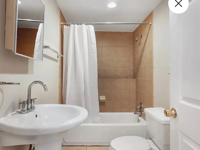 523 Florida Ave NE #2 — Photo 9