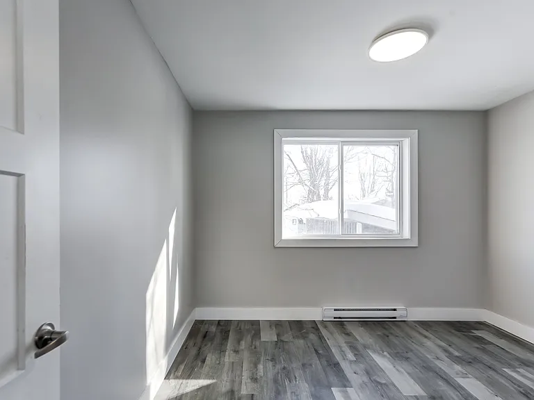 493 Gill St #MF — Photo 3
