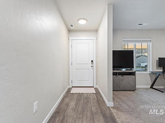 4th image of 17443 N Owl Peak Ave