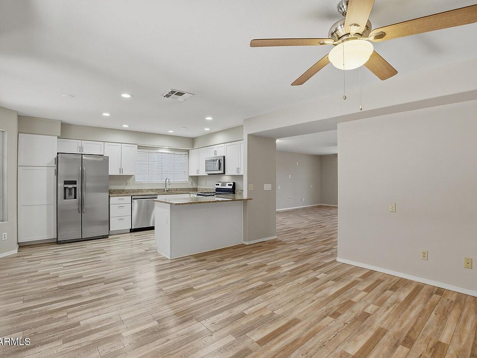 1st image of 2875 W HIGHLAND Street #1115