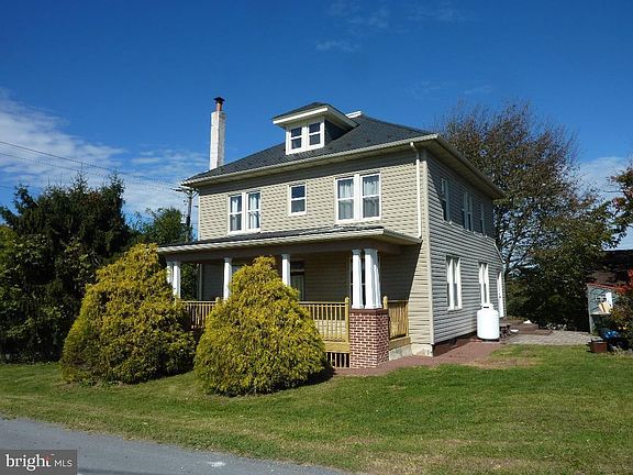 3rd image of 1001 Delta Rd