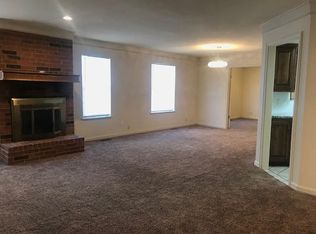 11906 Shady Trail Ln, Oklahoma City, OK 73120
