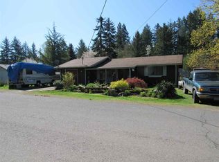 554 SE Fairview St, Mill City, OR