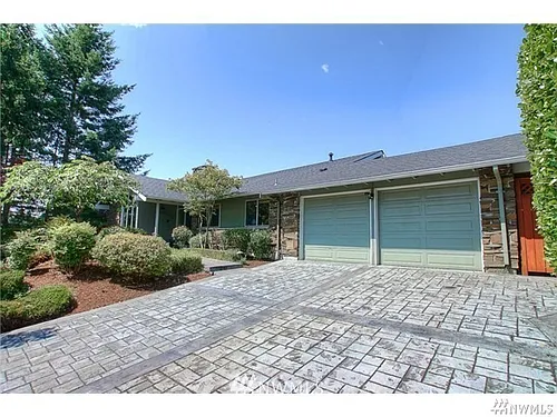 1333 183rd Ave NE Photo 1