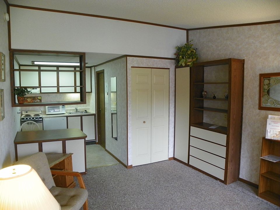 1st image of 3177 Randolph Court Dr