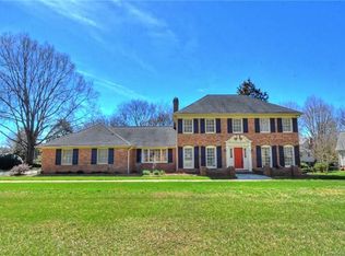 4422 Montibello Dr, Charlotte, NC 28226