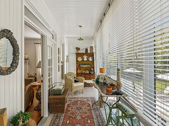 30th image of this home